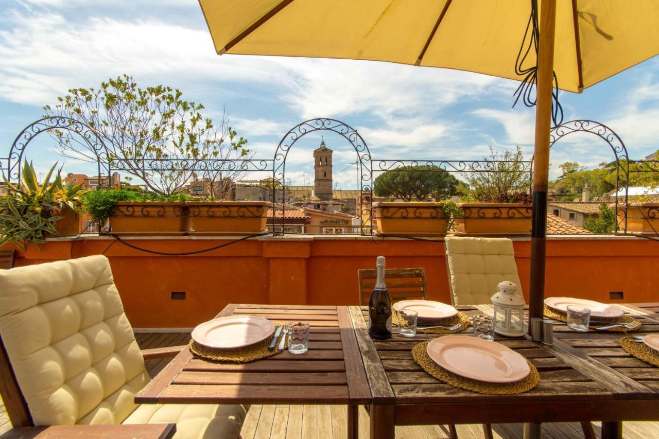 Lägenhet Pelliccia 11 Trastevere Penthouse Rom