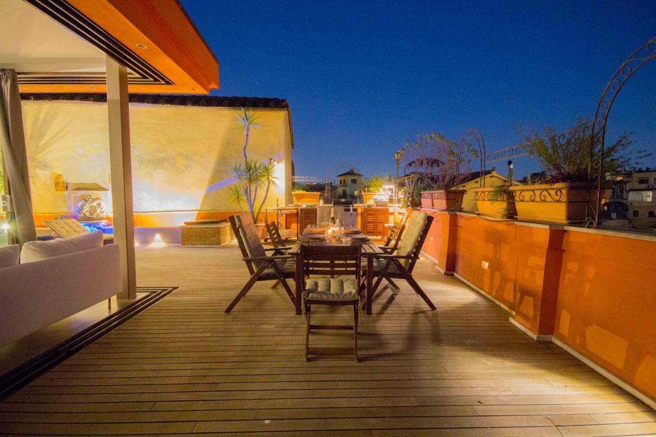 Pelliccia 11 Trastevere Penthouse Lägenhet